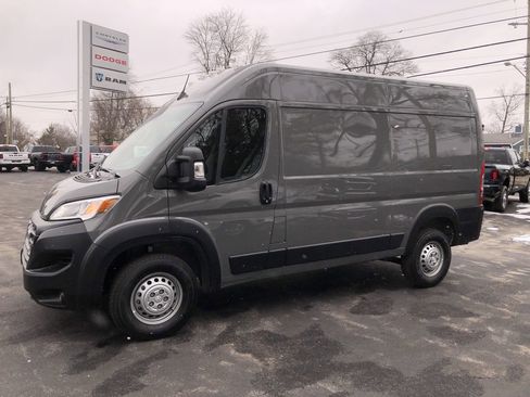 New 2026 RAM ProMaster 1500 w/ Convenience Group image 11