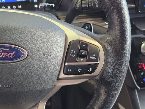 Used 2021 Ford Explorer Limited w/ Equipment Group 301A image 16