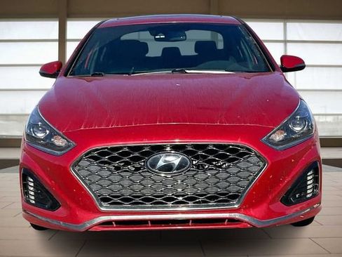Used 2018 Hyundai Sonata Limited image 3
