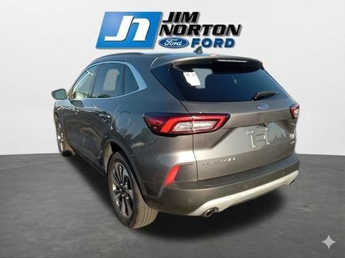 Used 2025 Ford Escape Platinum AWD/4WD image 7
