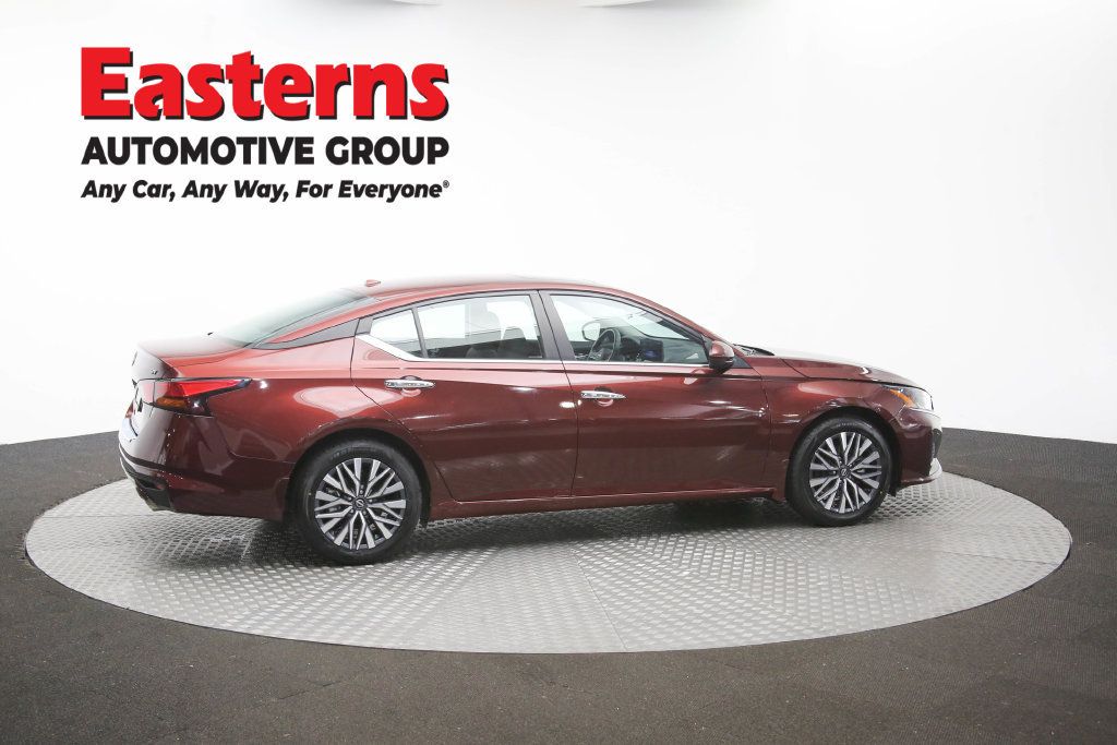 Used 2023 Nissan Altima 2.5 SV w/ SV Premium Package FWD image 49