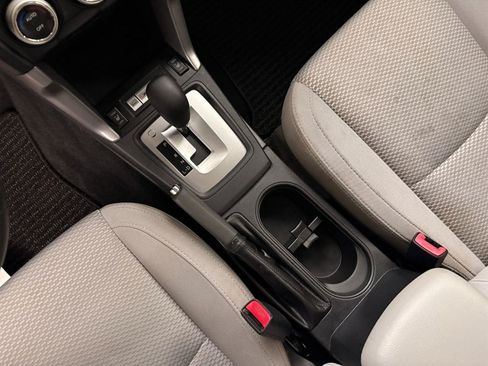 Used 2018 Subaru Forester 2.5i Premium AWD/4WD image 8