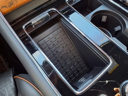 New 2025 Lincoln Aviator Black Label AWD/4WD image 9