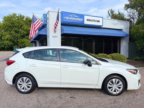 Used 2017 Subaru Impreza 2.0i AWD/4WD image 20