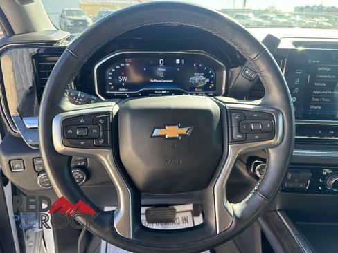 Used 2024 Chevrolet Silverado 2500 LTZ w/ LTZ Convenience Package AWD/4WD image 17