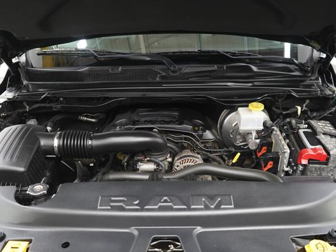 Used 2019 RAM 1500 Big Horn AWD/4WD image 27