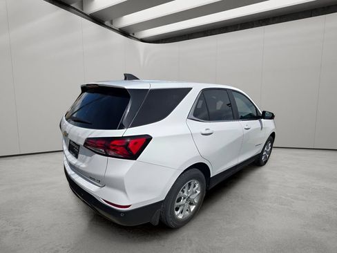 Used 2023 Chevrolet Equinox LT w/ LPO, Floor Liner Package AWD/4WD image 8