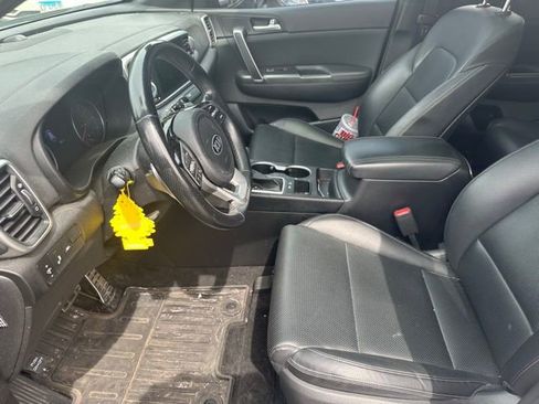 Used 2021 Kia Sportage S FWD image 13