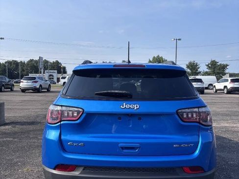 Used 2018 Jeep Compass Sport AWD/4WD image 10