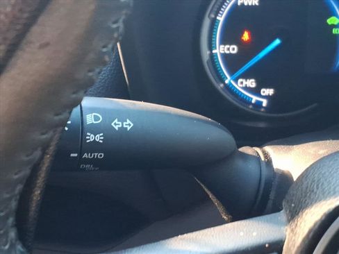 Used 2022 Toyota RAV4 XSE image 28