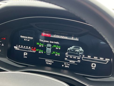 Used 2021 Audi RS 7 Sportback w/ Black Optic Package image 26