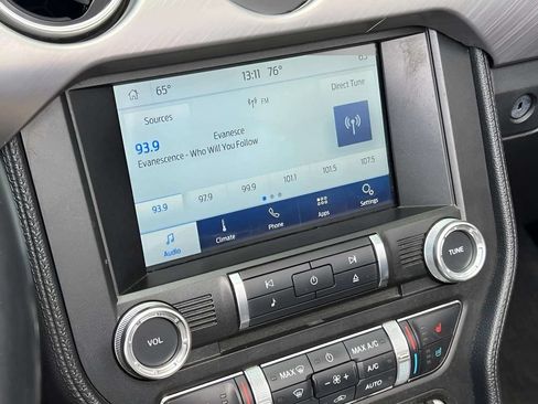 Used 2018 Ford Mustang Premium RWD image 15