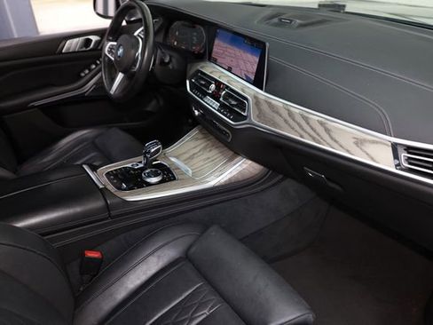Used 2019 BMW X7 xDrive50i w/ Dynamic Handling Package AWD/4WD image 21