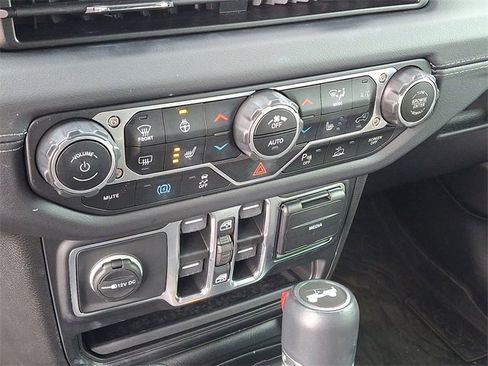 Used 2024 Jeep Wrangler Unlimited Sahara w/ Technology Group image 12