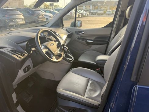 Used 2016 Ford Transit Connect Titanium FWD image 7