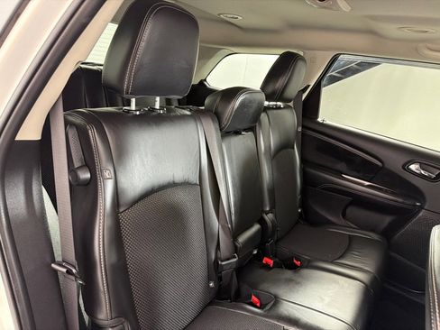 Used 2016 Dodge Journey Crossroad FWD image 21