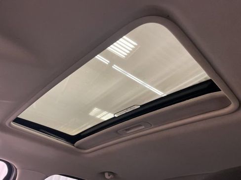 Used 2019 Ford EcoSport SE w/ SE Convenience Package image 13