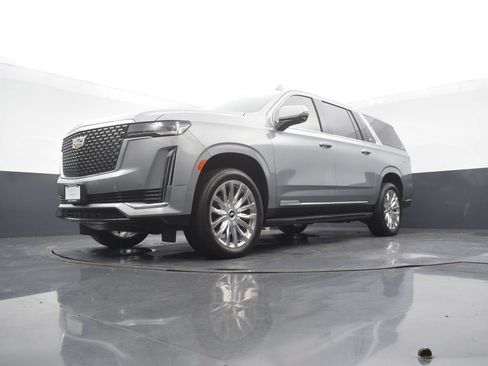 Certified 2024 Cadillac Escalade ESV Premium Luxury AWD/4WD image 52