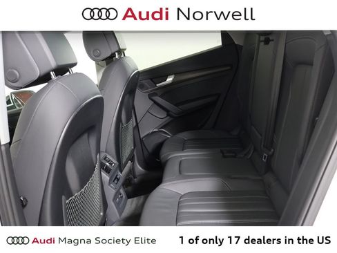 Used 2023 Audi Q5 2.0T Premium w/ Convenience Package AWD/4WD image 22