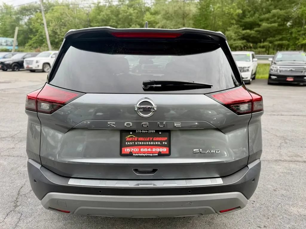 Used 2021 Nissan Rogue SL AWD/4WD image 7