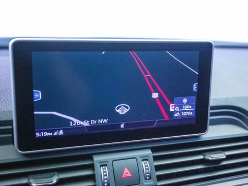 Used 2020 Audi SQ5 Premium Plus w/ Premium Plus Package image 52