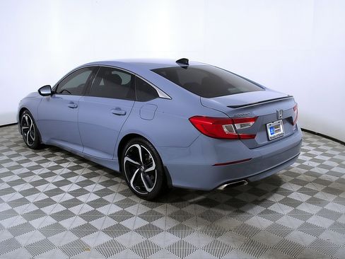 Used 2022 Honda Accord Sport image 9