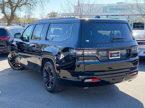 Used 2024 Jeep Grand Wagoneer L Series II w/ Quick Order Packagew 28T image 10