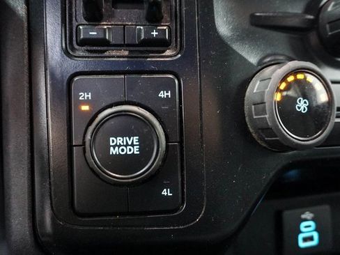 Used 2024 Ford F250 XLT image 21