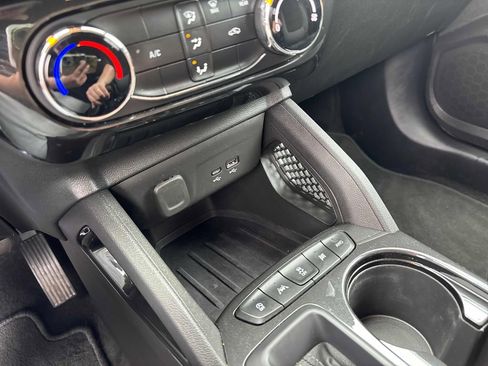 Used 2025 Chevrolet TrailBlazer LT image 18