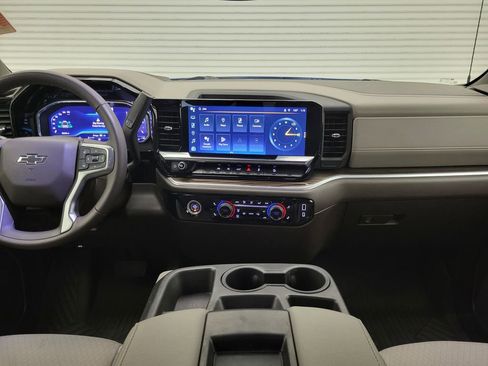 Certified 2022 Chevrolet Silverado 1500 RST image 43