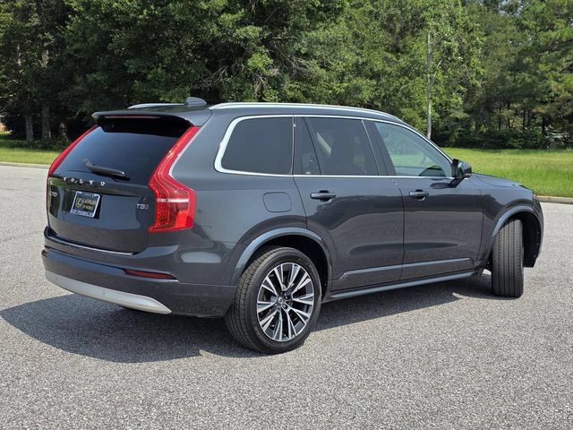 Used 2022 Volvo XC90 T5 Momentum w/ Advanced Package AWD/4WD image 5