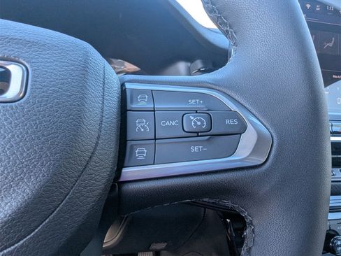 New 2026 Jeep Compass Limited image 20