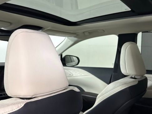 Used 2023 Lexus RX 350 FWD w/ Accessory Package image 25