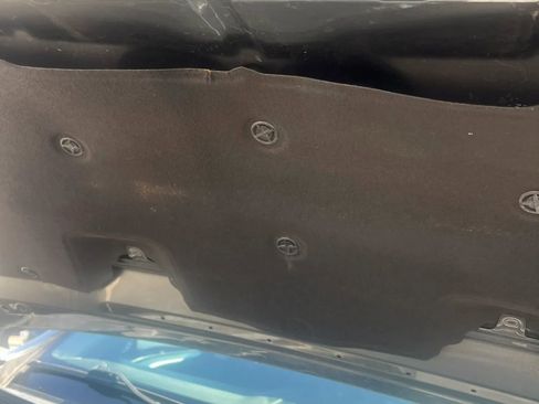 Used 2017 Nissan Titan SV AWD/4WD image 22