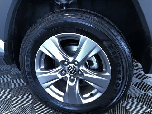 Certified 2025 Toyota RAV4 LE AWD/4WD image 16