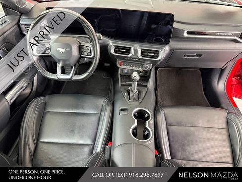 Used 2024 Ford Mustang Premium RWD image 33