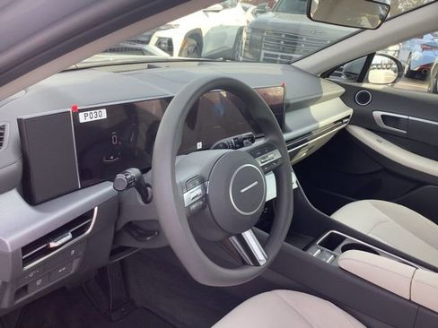 Used 2025 Hyundai Sonata SEL image 16