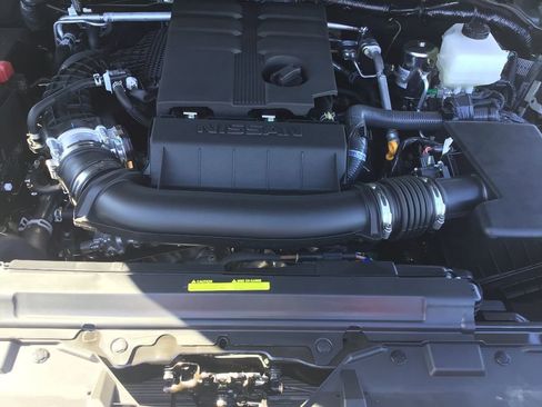 New 2025 Nissan Frontier PRO-4X image 7