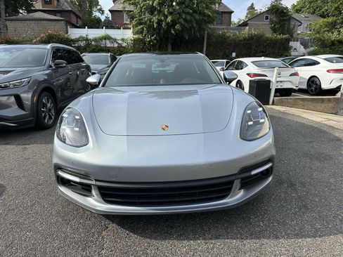Used 2020 Porsche Panamera RWD image 7