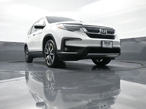 Certified 2022 Honda Pilot Touring image 32