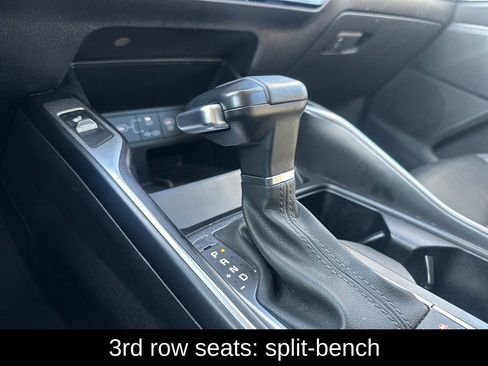 Used 2024 Kia Sorento S image 18