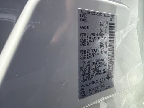 Used 2024 Nissan Pathfinder Platinum w/ Cargo Package AWD/4WD image 37