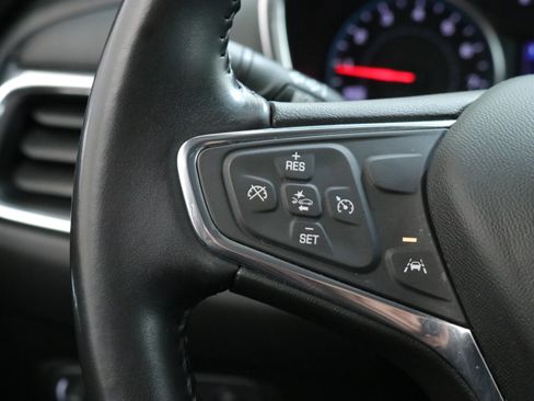 Used 2020 Chevrolet Equinox LT image 15