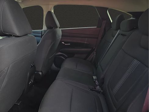 Used 2025 Hyundai Tucson SEL FWD image 9
