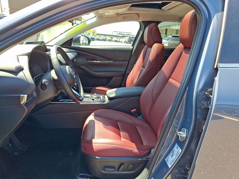 Used 2023 MAZDA CX-30 AWD 2.5 S w/ Preferred Package image 12