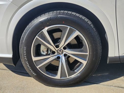 Used 2025 Lexus RX 350 Premium w/ Accessory Package (Z1) image 10