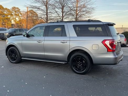 Used 2020 Ford Expedition Max XLT w/ Equipment Group 202A image 5