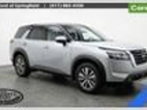 Used 2025 Nissan Pathfinder SV AWD/4WD image 1