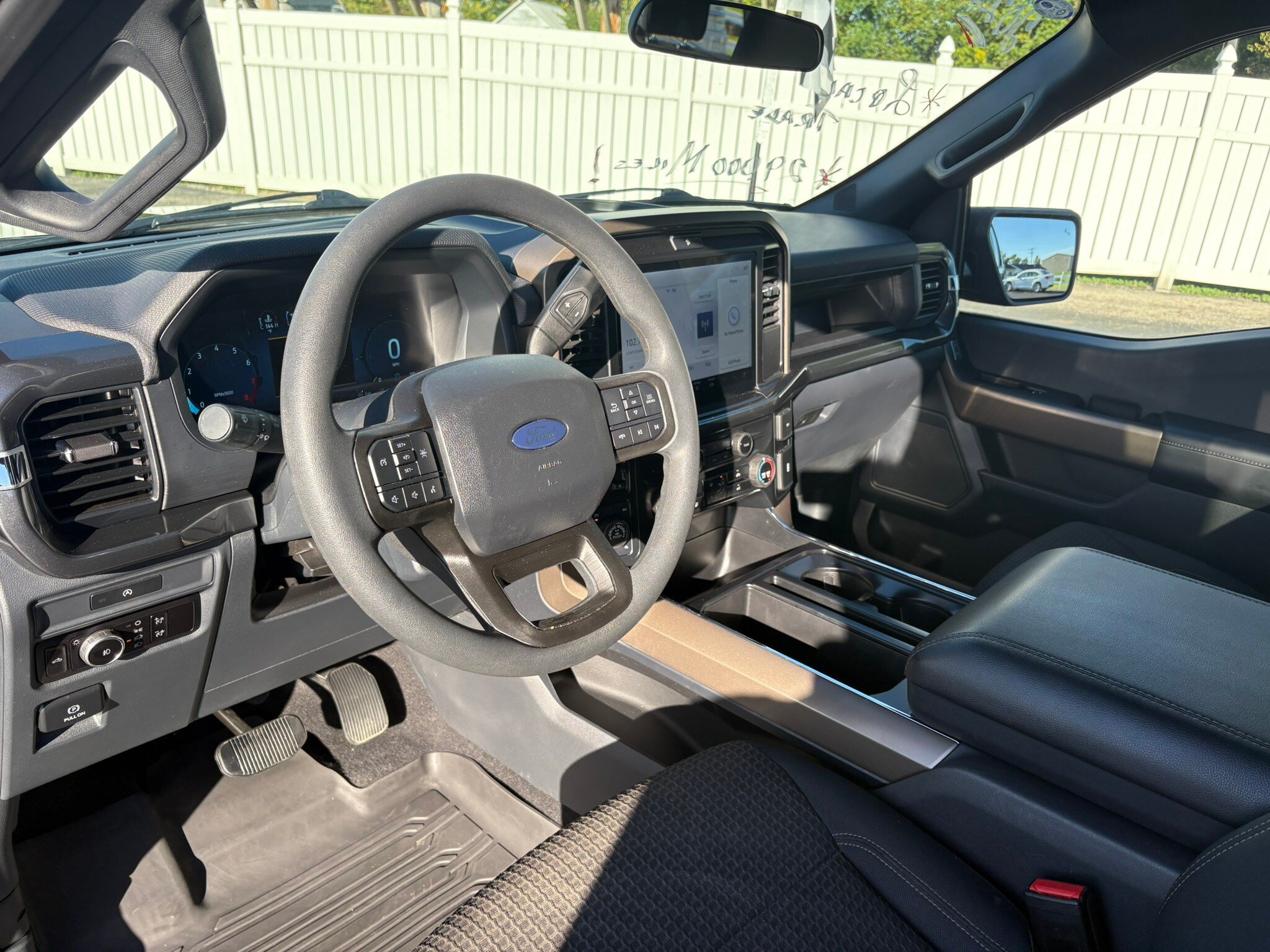 Used 2025 Ford F150 STX w/ Equipment Group 201A FX4 AWD/4WD image 16