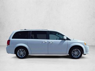 Used 2019 Dodge Grand Caravan SXT FWD video 4